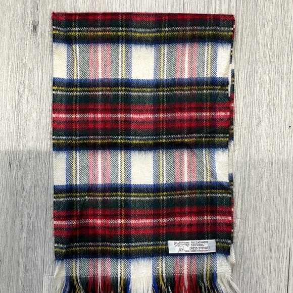 Hilltop Brand Dress Stewart scarf - Picture 2 of 8